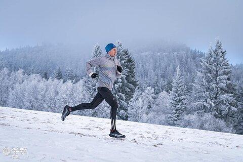 Daniel počas Zimowy Półmaraton Gór Stołowych 2024