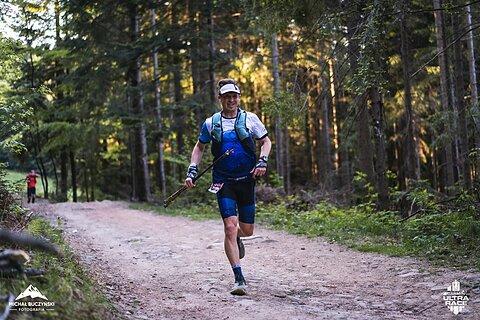 Paweł počas Garmin Ultra Race Myślenice 2025