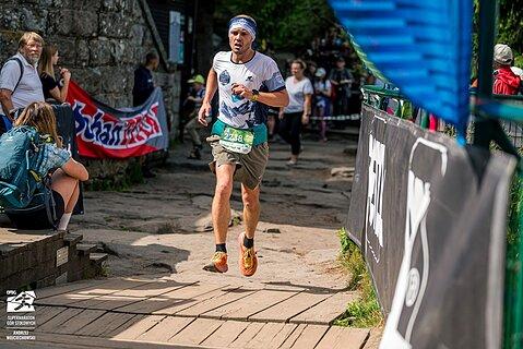 Piotr počas Supermaraton Gór Stołowych 2025